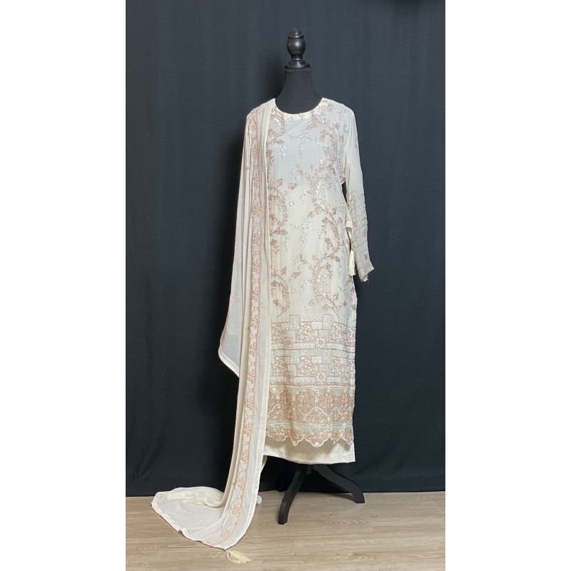 3pcs Salwar Kameez SIZE 46 (BC106A) 3pcs Salwar Kameez SIZE 46 (BC106A)